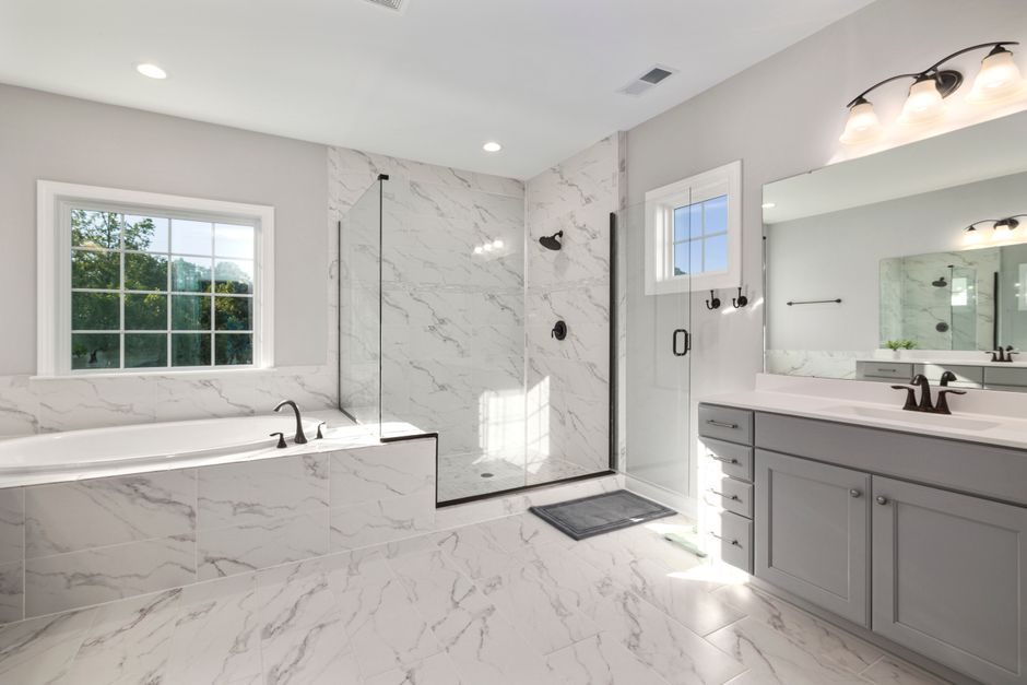 The Bathroom Choices LA Homeowners Regret Later—and How to Get Them Right